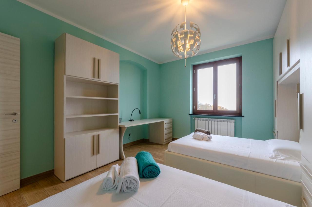 Апартаменти Altido Splendid Flat With Terrace & Magnificent View Breccanecca Екстер'єр фото