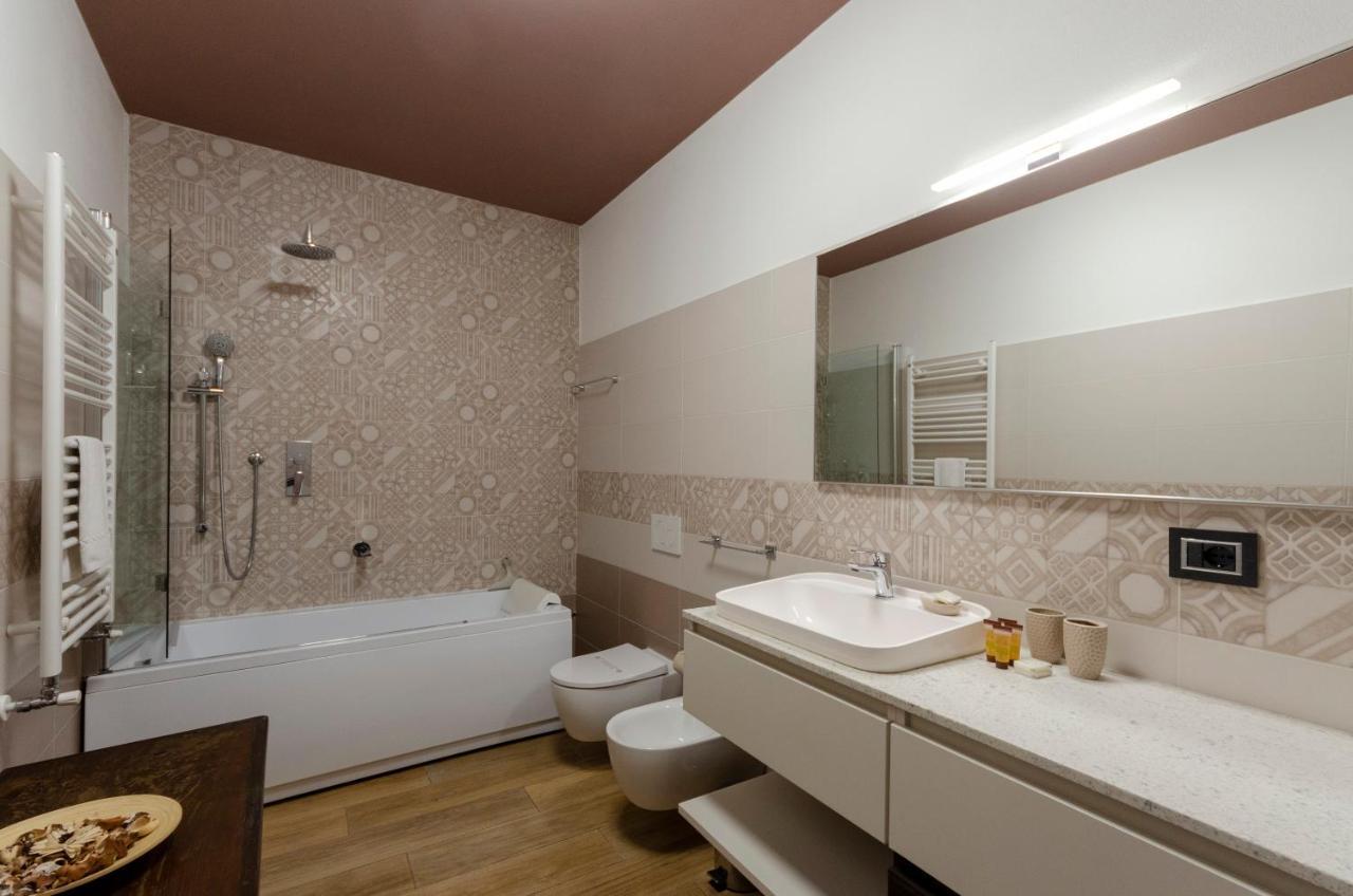 Апартаменти Altido Splendid Flat With Terrace & Magnificent View Breccanecca Екстер'єр фото
