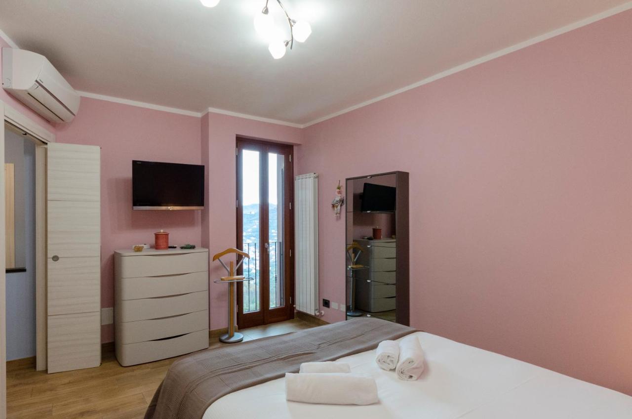 Апартаменти Altido Splendid Flat With Terrace & Magnificent View Breccanecca Екстер'єр фото