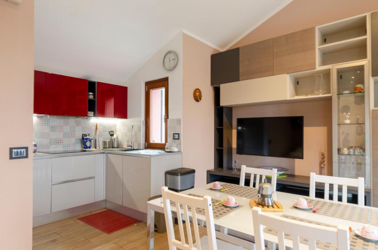 Апартаменти Altido Splendid Flat With Terrace & Magnificent View Breccanecca Екстер'єр фото